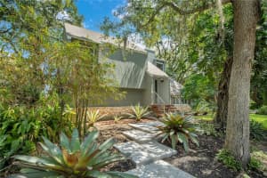 4045 LAKE CONWAY WOODS BOULEVARD, ORLANDO, FL 32812 - MLS#MFRO6337794