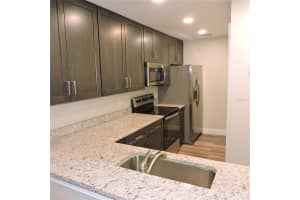 206 NORTHLAKE DRIVE, SANFORD, FL 32773 - MLS#MFRO6337807