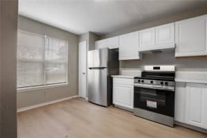 3705 LAKE ORLANDO PARKWAY, ORLANDO, FL 32808 - MLS#MFRO6337813
