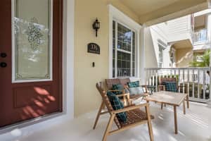 376 INNISBROOK LANE, WINTER SPRINGS, FL 32708 - MLS#MFRO6337814