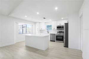 6572 Mauna Loa Blvd, SARASOTA