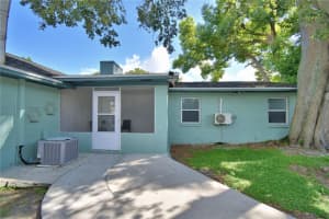 2405 ROSLYN LANE, LAKELAND, FL 33812 - MLS#MFRO6337921