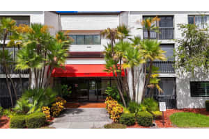 2591 COUNTRYSIDE BOULEVARD, CLEARWATER, FL 33761 - MLS#MFRO6337954
