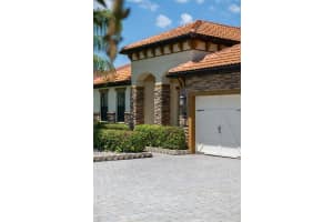 2521 SHOAL BASS WAY, KISSIMMEE, FL 34746 - MLS#MFRO6337972