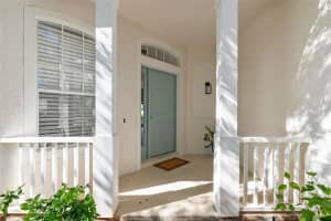 4836 AGUILA PLACE, ORLANDO, FL 32826 Sold 09/19/25