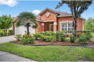 140 Gladesdown Ct, DELAND
