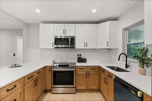 6722 EDGEWATER DRIVE, ORLANDO, FL 32810 - MLS#MFRO6338162