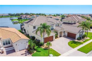 1211 TERRALAGO WAY, KISSIMMEE, FL 34746 - MLS#MFRO6338190