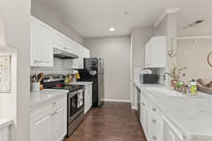 860 ORANGE AVENUE, ORLANDO, FL 32801 - MLS#MFRO6338241