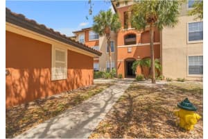 5572 Metrowest Blvd #11, ORLANDO