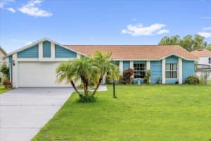 936 Gillingham Ct, KISSIMMEE
