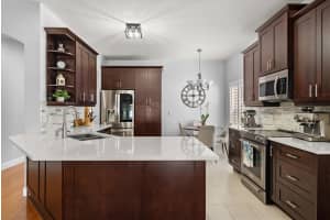13607 CEPHEUS DRIVE, ORLANDO, FL 32828 - MLS#MFRO6338558