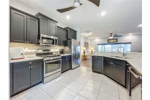 27327 ROANOKE DRIVE, LEESBURG, FL 34748 - MLS#MFRO6338663