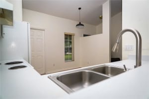 10 BAY RIDGE LOOP, MASCOTTE, FL 34753 Sold 09/30/25