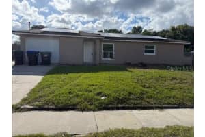 1610 HINCKLEY ROAD, ORLANDO, FL 32818 - MLS#MFRO6338777