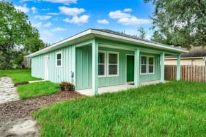 40091 Oakridge Dr, LADY LAKE