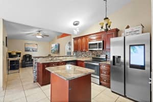 1319 DUNBARTON COURT, KISSIMMEE, FL 34758 - MLS#MFRO6338967