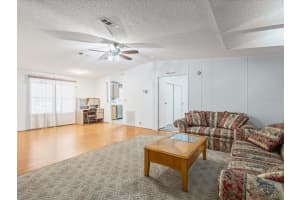 185 JACKSON PARK AVENUE, DAVENPORT, FL 33897 - MLS#MFRO6339052