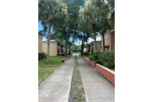 624 KENWICK CIRCLE, CASSELBERRY, FL 32707 - MLS#MFRO6339131
