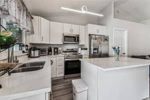 231 BRISTOL CIRCLE, SANFORD, FL 32773 - MLS#MFRO6339168