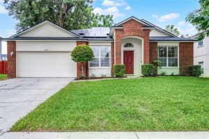 1223 Vickers Lake Dr, OCOEE