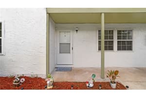 840 CENTER AVENUE, DAYTONA BEACH, FL 32117 - MLS#MFRO6339270