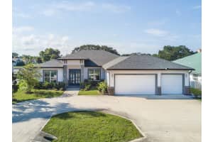 96 Club House Dr, PALM COAST