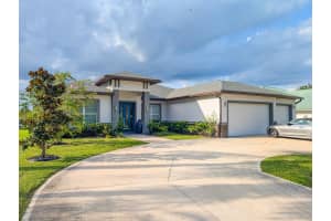 96 CLUB HOUSE DRIVE, PALM COAST, FL 32137 - MLS#MFRO6339277