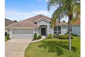 837 Jaybee Ave, DAVENPORT