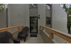 209 Fairway Dr #209, LONGWOOD