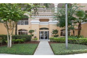6336 BUFORD STREET, ORLANDO, FL 32835 - MLS#MFRO6339389