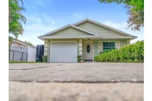 2033 Garwood Dr, ORLANDO
