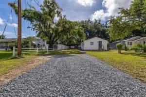 145 STRAIN BOULEVARD, LAKELAND, FL 33815 - MLS#MFRO6339402