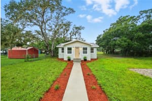 203 HERBERT STREET, AUBURNDALE, FL 33823 - MLS#MFRO6339458