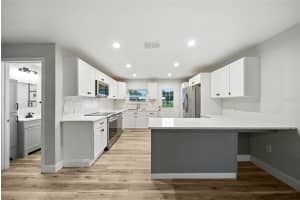 203 HERBERT STREET, AUBURNDALE, FL 33823 - MLS#MFRO6339458