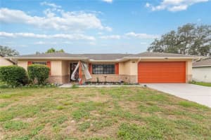 1019 Sullivan St, DELTONA