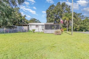 2425 COLONIAL STREET, LEESBURG, FL 34748 - MLS#MFRO6339502