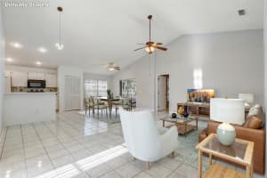 3830 SPRING BREEZE DRIVE, ORLANDO, FL 32829 - MLS#MFRO6339531