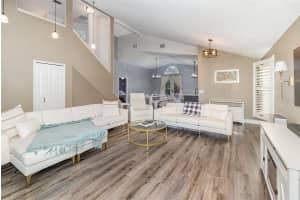 210 IMPERIAL RIDGE COURT, OVIEDO, FL 32765 - MLS#MFRO6339550