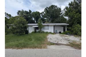 709 Spruce St, ENGLEWOOD