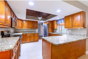 3122 RESEDA COURT, TAMPA, FL 33618 - MLS#MFRO6339649
