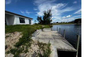 1924 14TH STREET, CAPE CORAL, FL 33993 - MLS#MFRO6339741