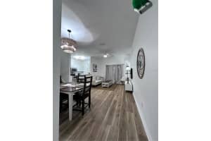 428 MIRAMAR AVENUE, DAVENPORT, FL 33897 - MLS#MFRO6339795