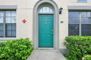 711 Centervale Dr #711, KISSIMMEE