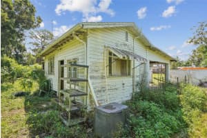 4324 GROVE VIEW AVENUE, TAMPA, FL 33617 - MLS#MFRO6339844