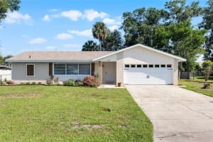 1007 Crescent Pkwy, DELAND