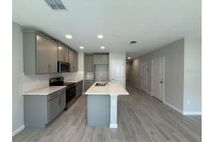 5075 PRAIRIE PRESERVE RUN, ST CLOUD, FL 34772 Sold 10/10/25