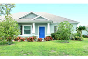443 Biscayne Ave Nw, PALM BAY