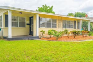 1041 THORNTON AVENUE, ORLANDO, FL 32803 - MLS#MFRO6339927