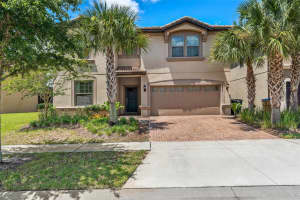 1940 NICE COURT, KISSIMMEE, FL 34747 - MLS#MFRO6339934